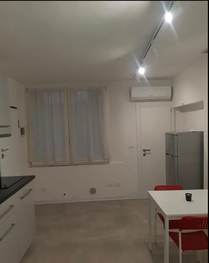 Appartamento Roma Parma Eksteriør billede